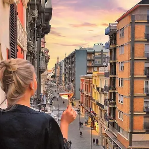 https://fourooms-bari.barihotels.org
