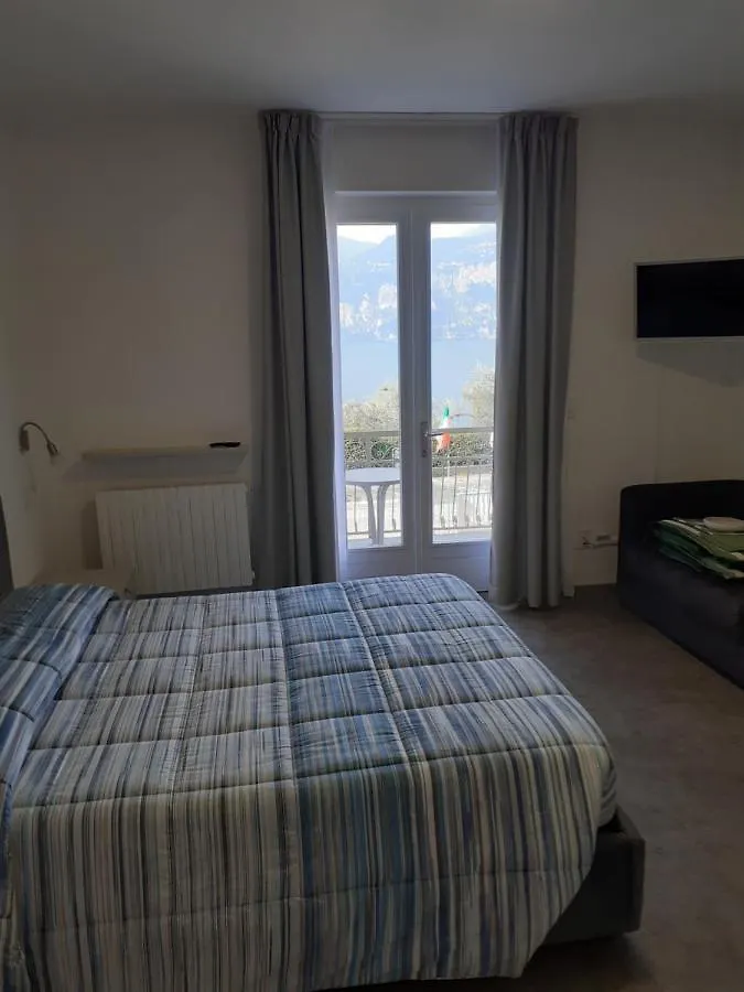 מאלצ'סינה Residence Le Palme Appartamenti מלון דירות